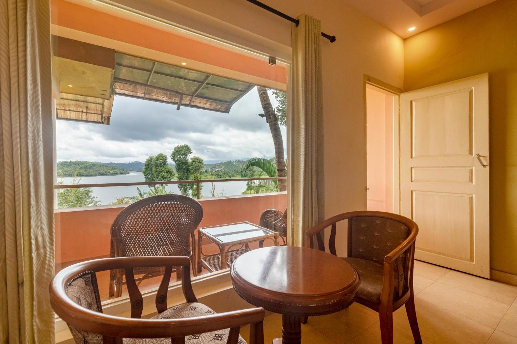 Karapuzha Village Resort Wayanad Extérieur photo